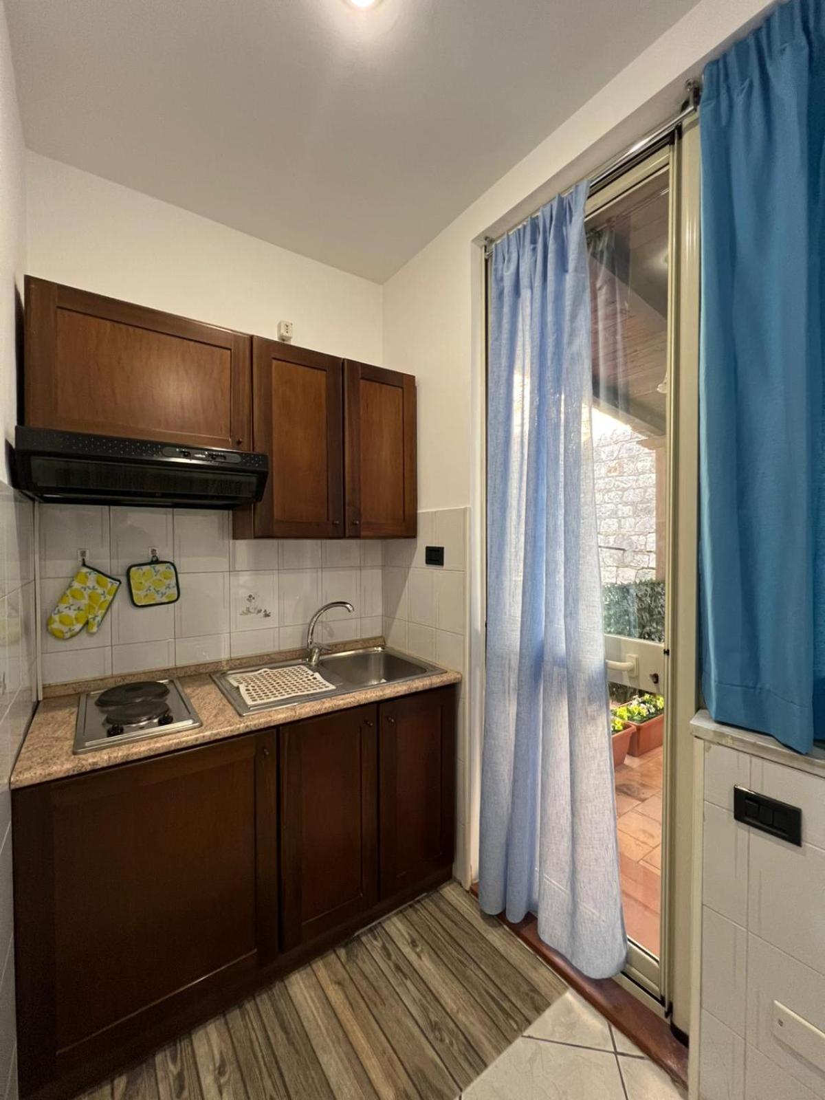 Bed and Breakfast In Riva Al Mare Гела Экстерьер фото