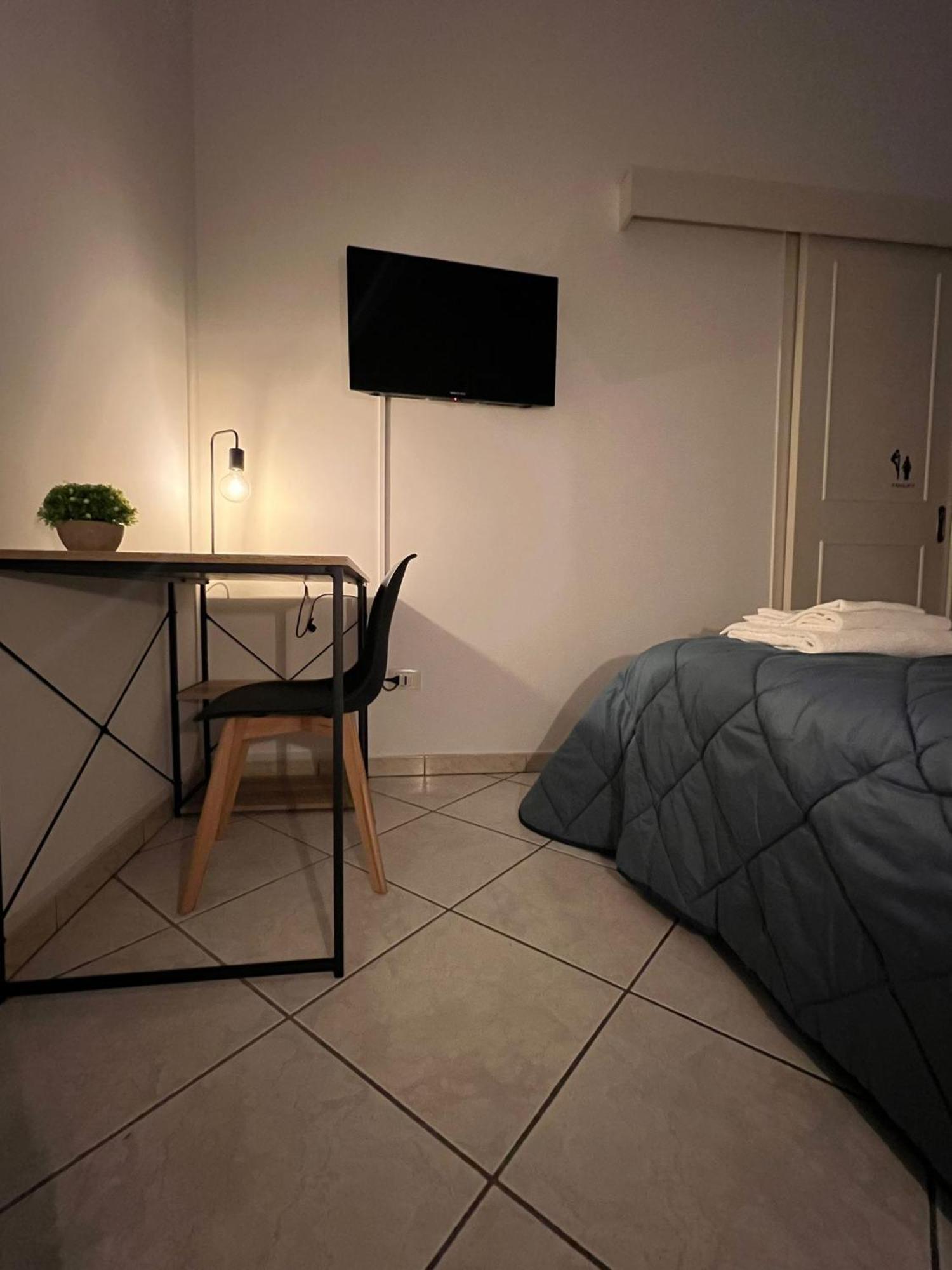 Bed and Breakfast In Riva Al Mare Гела Экстерьер фото